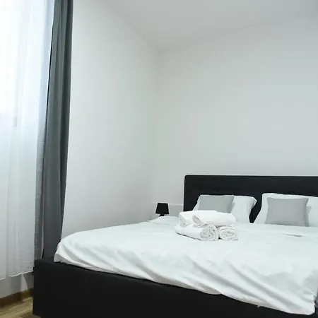 Restoran,,vuk,, לינה וארוחת בוקר