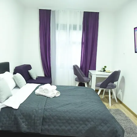 Restoran,,vuk,, Panzió