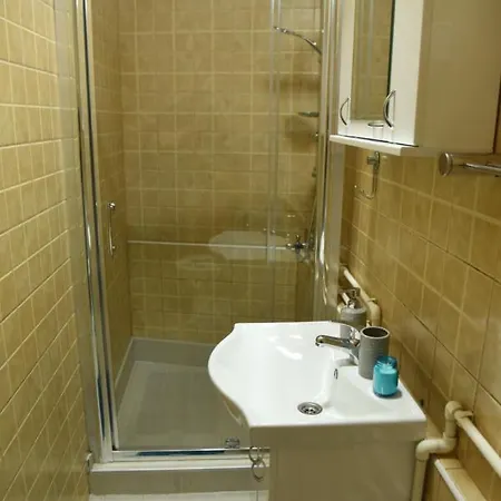 Panzió Restoran,,vuk,,