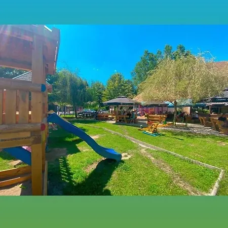 Panzió Restoran,,vuk,, 3*